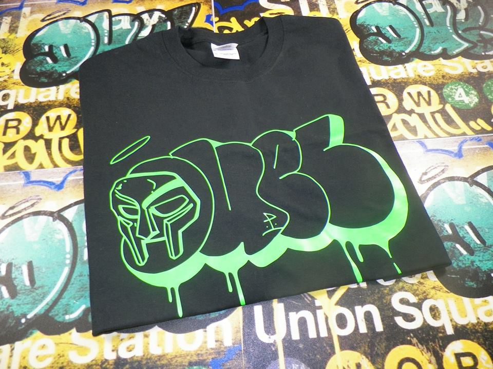 Green Duel Graffiti T-shirt