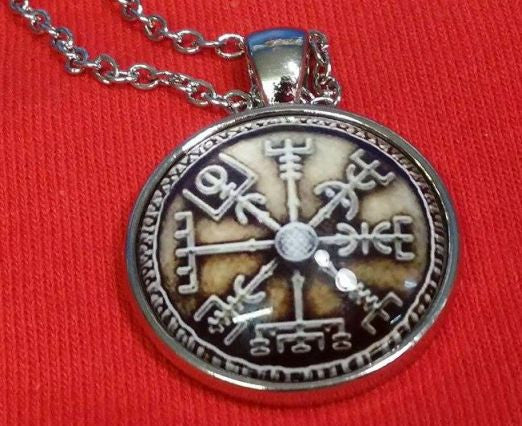 Viking Vegvisir Icelandic Sailor Rough Weather Protection Brown Medallion Nordic Jewelry Necklace